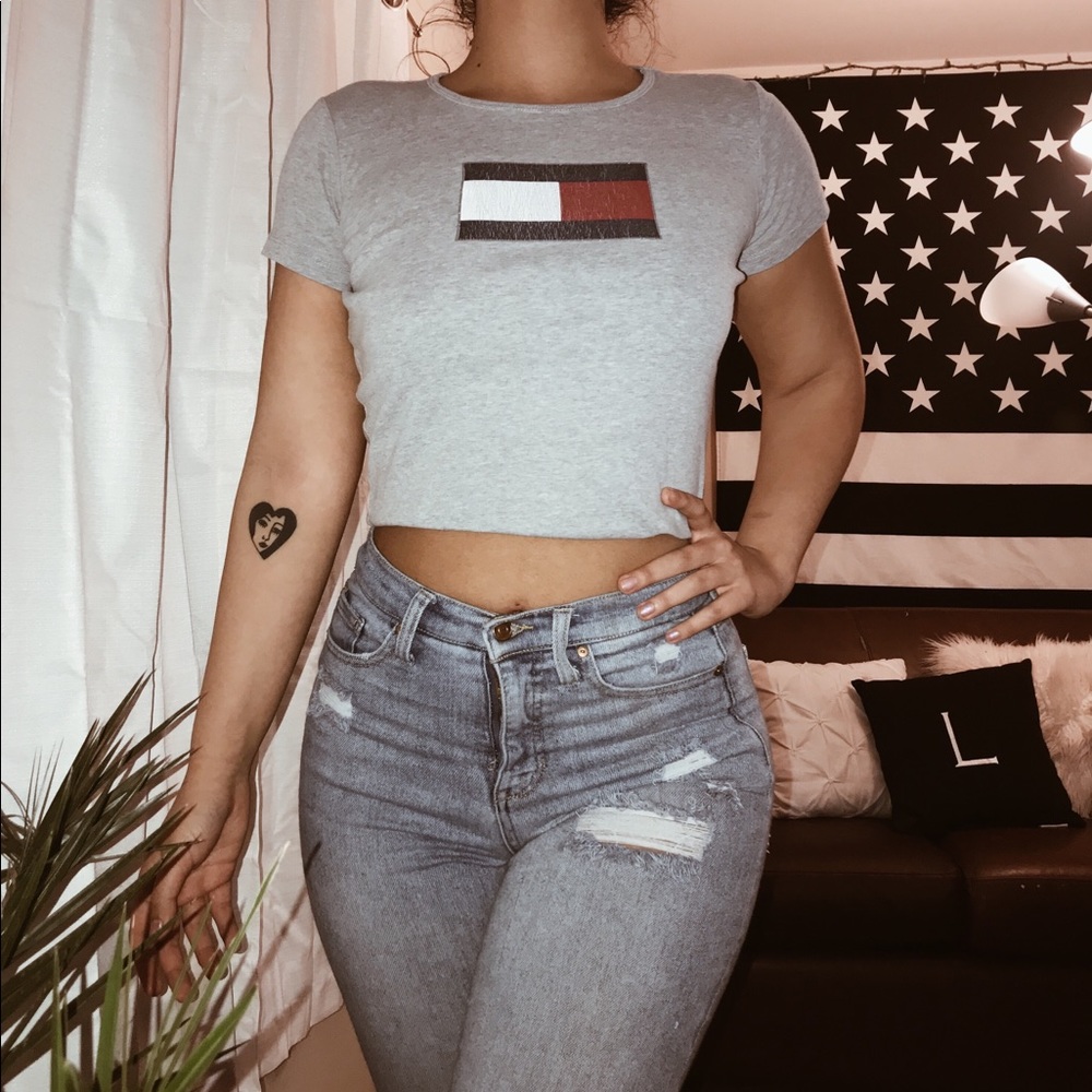 Vintage Tommy Hilfiger TShirt